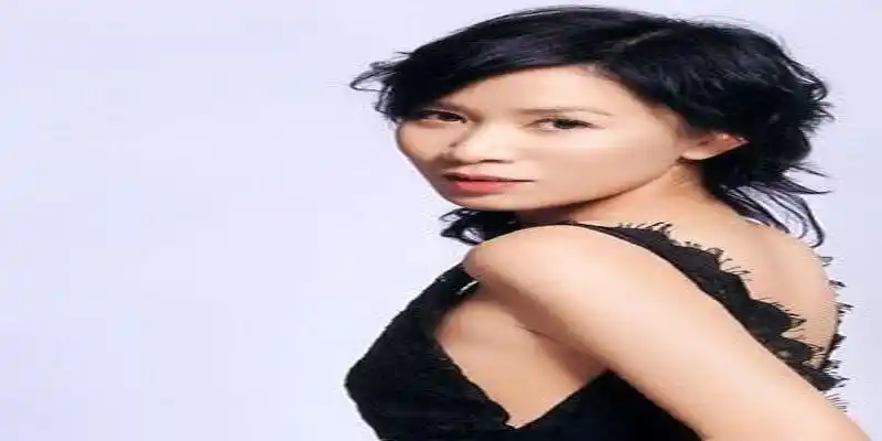 曾馨莹面相 - 梦幻算命网