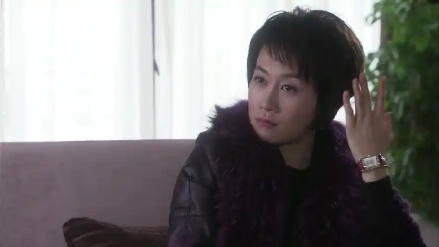 千山暮雪大结局:慕咏飞跟莫绍谦十年,落得离婚的下场,自作自受