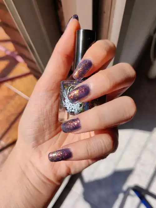 太美了,巨显白店主@而已#自调指甲油#snowpolish