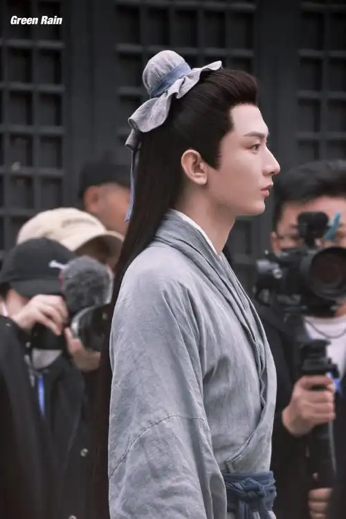 成毅卢云##成毅