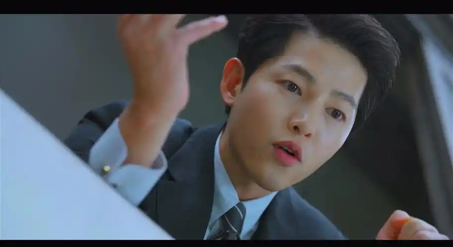 宋仲基新剧《文森佐》炸裂演技推荐