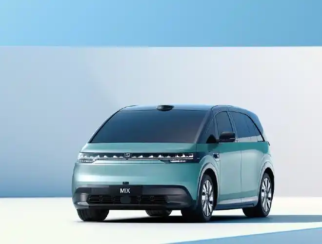 90亿美元,很快将超过小鹏汽车的总市值.  博主我对极氪还是比较