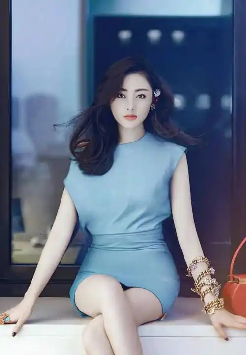 张天爱-写真照_气质_图片_时尚