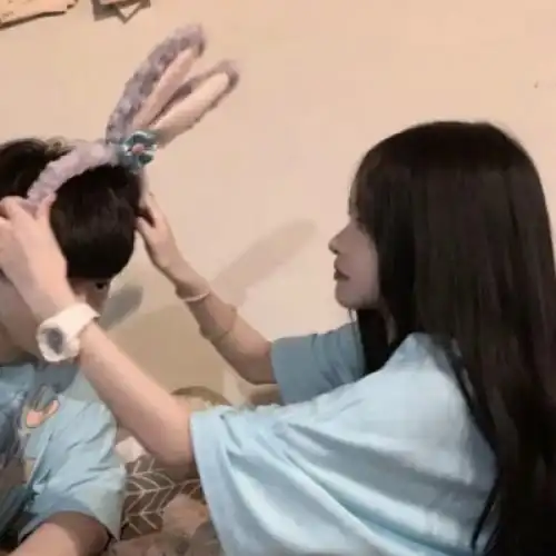 情侣头像真人超甜一对,幸福的一刹那容易感动