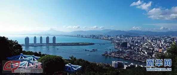 海南三亚:热带海滨城市中国的快乐岛[组图]