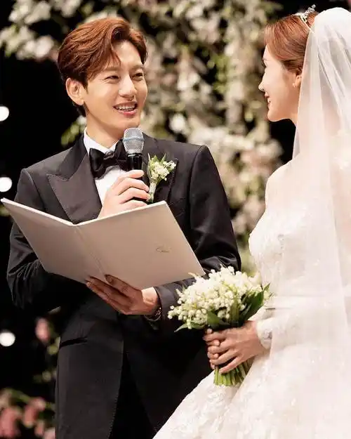 李易峰前韩国女友大婚,唯美婚礼照曝光_李多海_李栋旭_好朋友