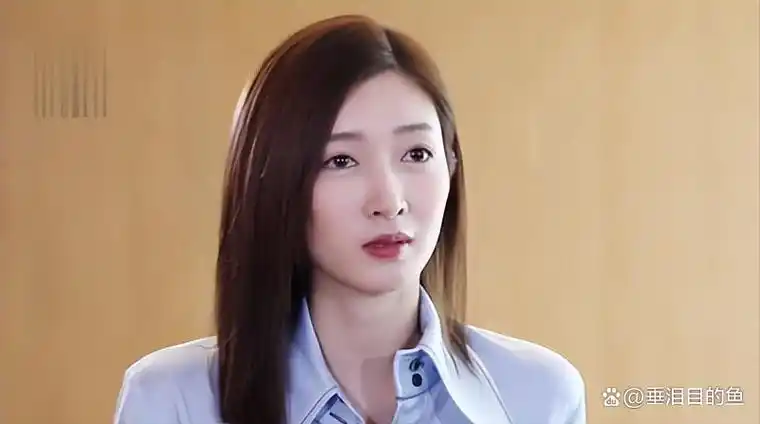 "清冷才女"江疏影与英国王室长公主共同出席活动,给首相当翻译