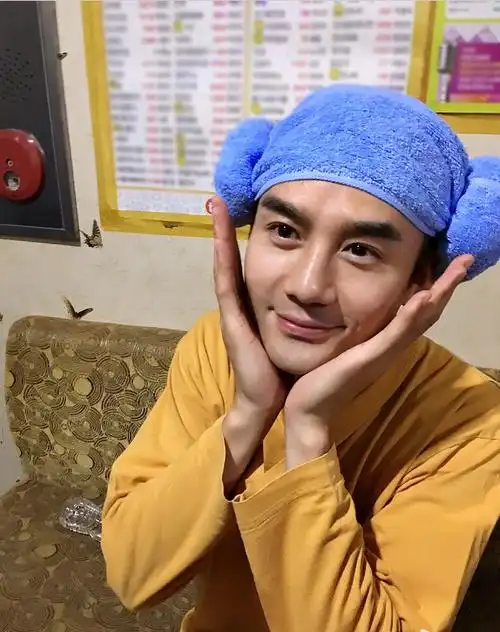 王凯生活图册 - 后援会