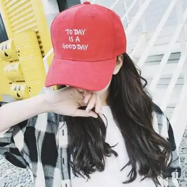 高清好看很酷的戴帽子的头像女图片,女生头像图片