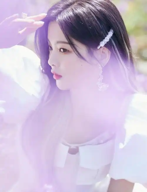 杨超越 by亦卷古月 - 堆糖,美图壁纸兴趣社区