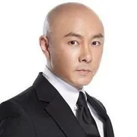 张卫健光头照片头像_微信头像图片大全