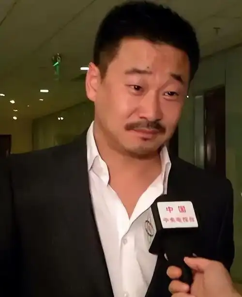 东京国际电影节最佳男演员奖,成为继张艺谋,朱旭,牛振华和王千源之后