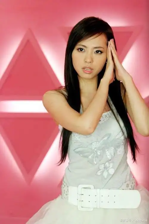 可柔可刚的张靓颖