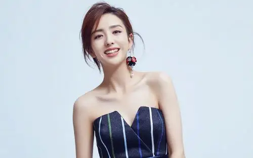 原图你的电脑分辨率(1600x1600)→生成壁纸显示:√欣赏模式全屏模式