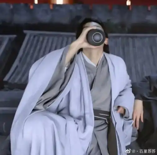 山河令[超话]#来了来了,情侣头像又来了,谁见了不说一声爱[暖一下]