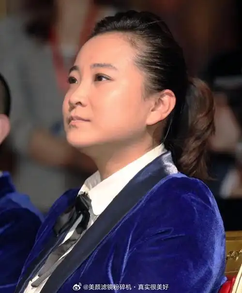 贾玲  早期生图考古 今日直播生截    #贾玲直播#,#贾玲 真的震撼