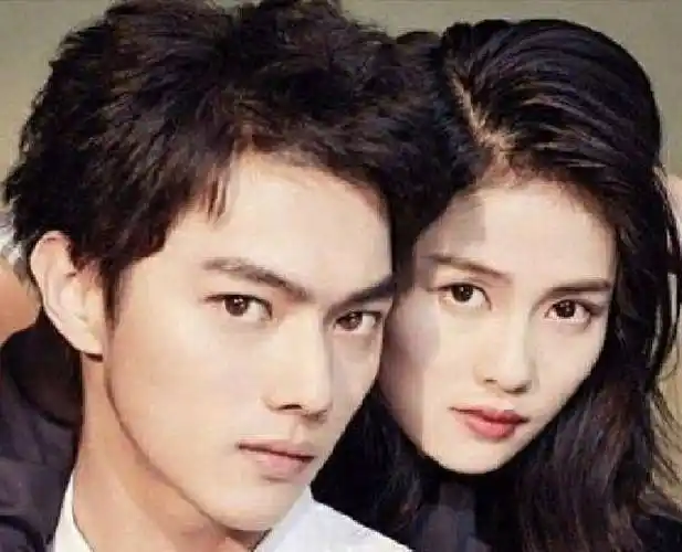 另外,许凯和白鹿两人在视频中从未同框过,只是都在地下车库出现过,是