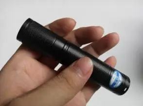 jw7301hl微型强光防爆手电筒防水加油站消防jw7302充电器