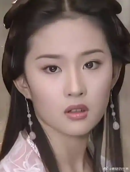 十几岁时的刘亦菲,就已经是古装天花板了|刘亦菲_新浪新闻