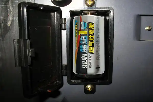 燃气灶使用怎样的电池好?