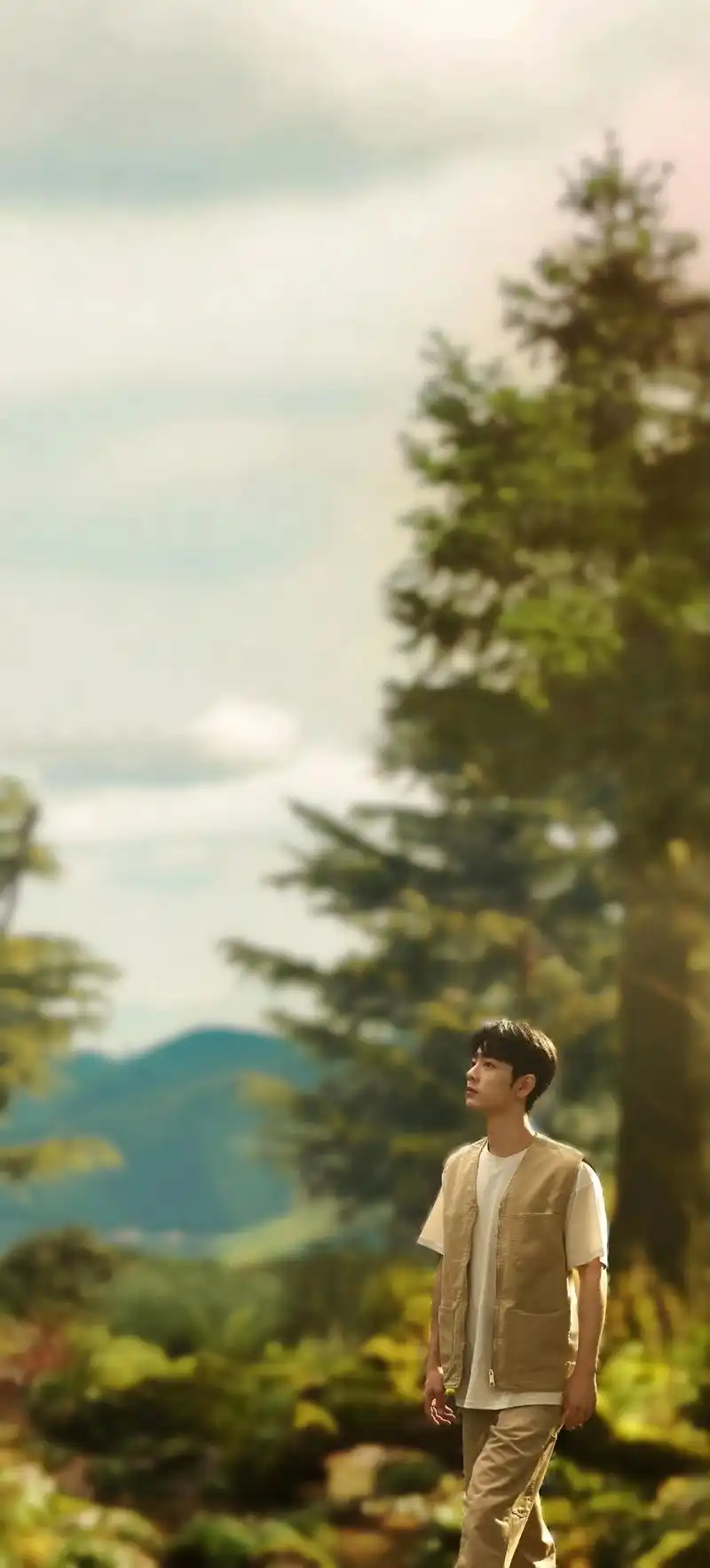 超好看的肖战壁纸,这几张做手机壁纸绝了呀#神图璧纸 #屏保该 - 抖音