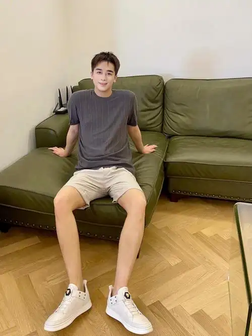 最近看龚俊的私服穿搭,立刻被种草啦!