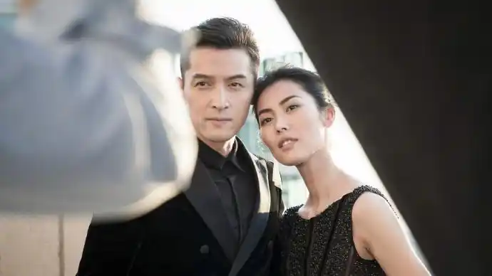 刘雯,胡歌上演寻爱之旅 网友:感觉好配哦!