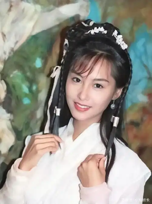 港台女明星巅峰颜值之朱茵