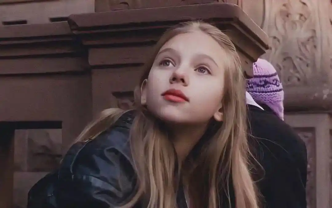 寡姐的故事既已画上句号不妨看看斯嘉丽走过的人生