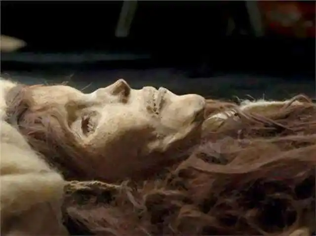 一墓地被发现后消失无踪66年,之后,中国探险队重新找到轰动一时