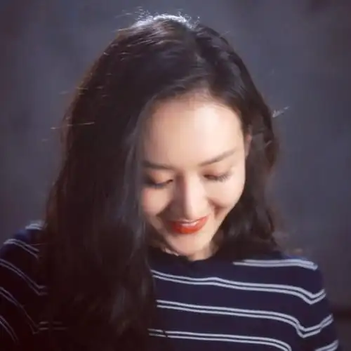 人比花娇的软妹王鸥