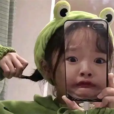 女生头像频道提供更多与萌娃女孩,高清图片,真人头像,小女孩搞怪相关