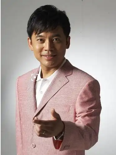 但是他们的作品却令人拍案叫绝,希望中国影视圈中能多几个像何振军