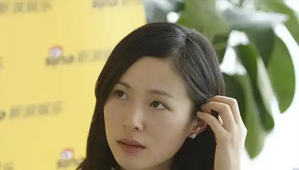 江一燕:娱乐圈的"燕子",行走无数男人中间,最后还是没能上位