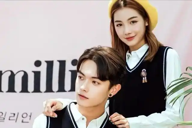 男星许凯和前女友合作过5次首演夫妻档两人关系更像朋友