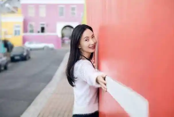 陶虹23年前旧照片流出当看到真容后网友难怪徐峥不晒她