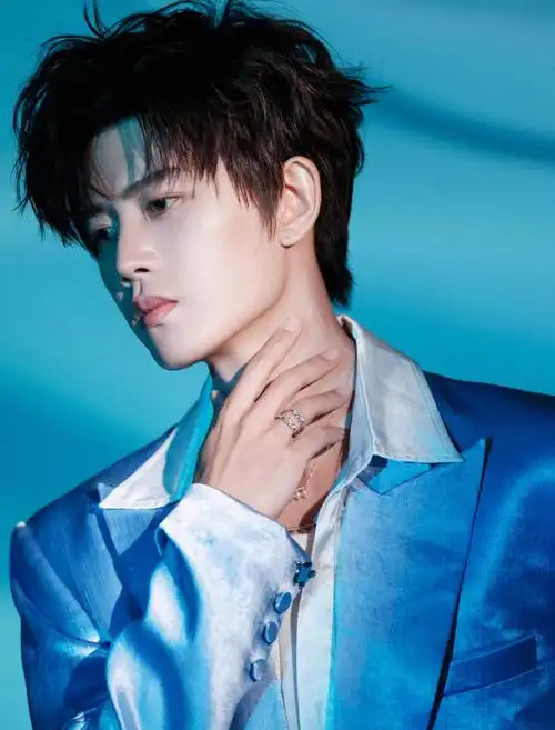 向全世界安利我家爱豆##任嘉伦411生日快乐##任嘉伦