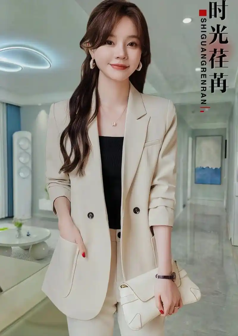 美女们～这款休闲西装套装真的是谁穿谁好看!