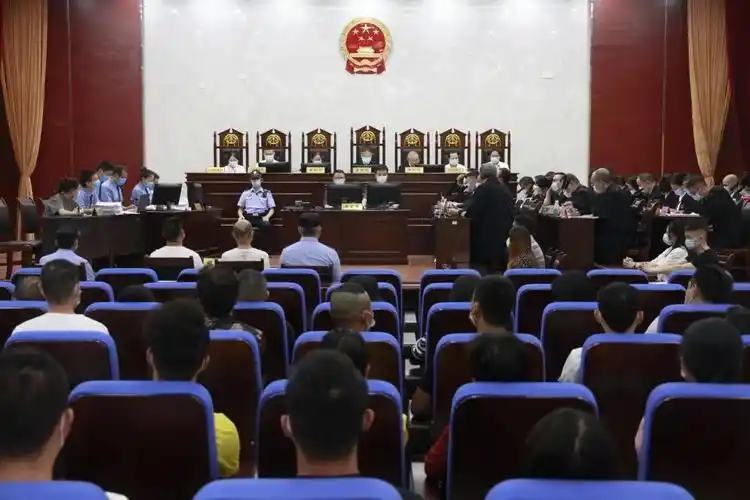 资中县法院一审公开宣判一起黑社会性质组织犯罪案首犯李翼一审获刑二