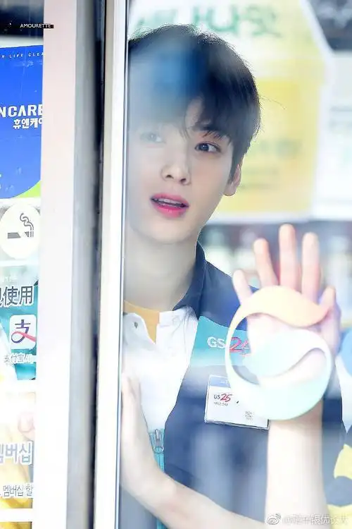 车银优怎么样感觉笑容挺治愈的