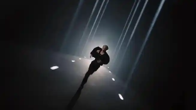 蔡徐坤舞台背影##蔡徐坤最新单曲试听