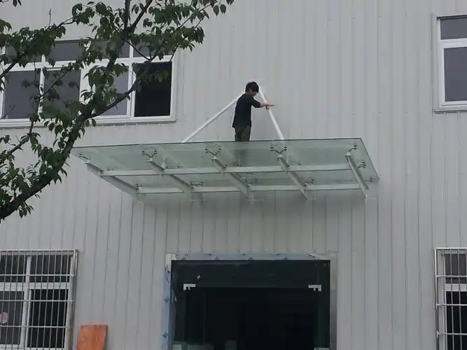 精品热销新款耐用优质点式玻璃雨篷物美价廉