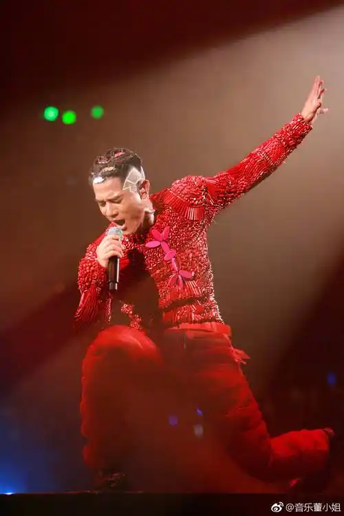 湿身性感的狂野之城郭富城,果然是没有不努力的天王!