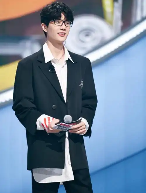 04许嵩——《玫瑰花的葬礼》