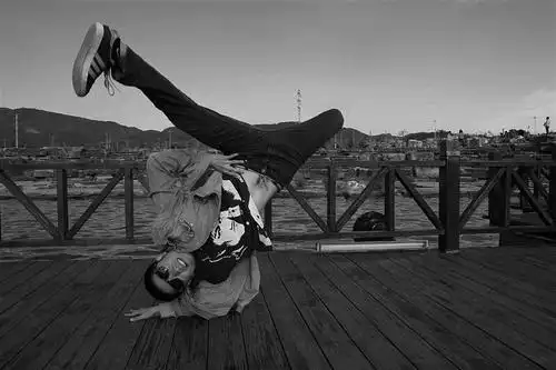 跳舞啦古城想学街舞玩hiphop的来这里