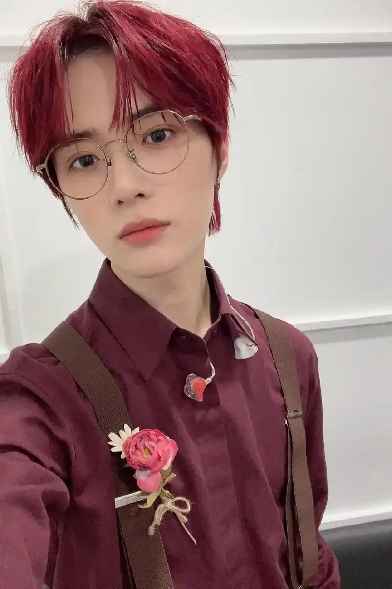 红发真的特别伟大.#崔杋圭#txt#kpop男友照大赏 #红 - 抖音