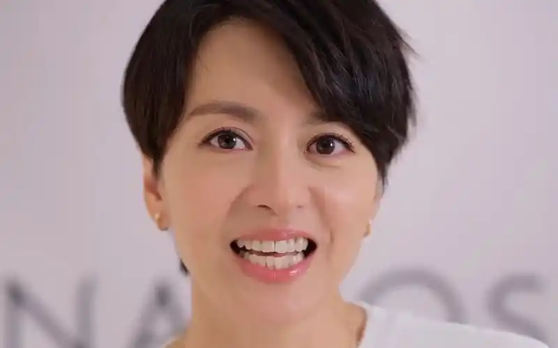 梁咏琪分享nanos童装店新品