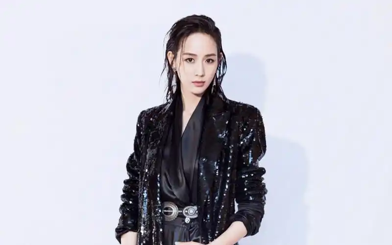 张钧甯率性撩人写真图片桌面壁纸