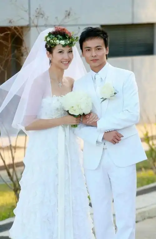 蔡少芬,张晋再上热搜,网友齐呼:"太甜啦!