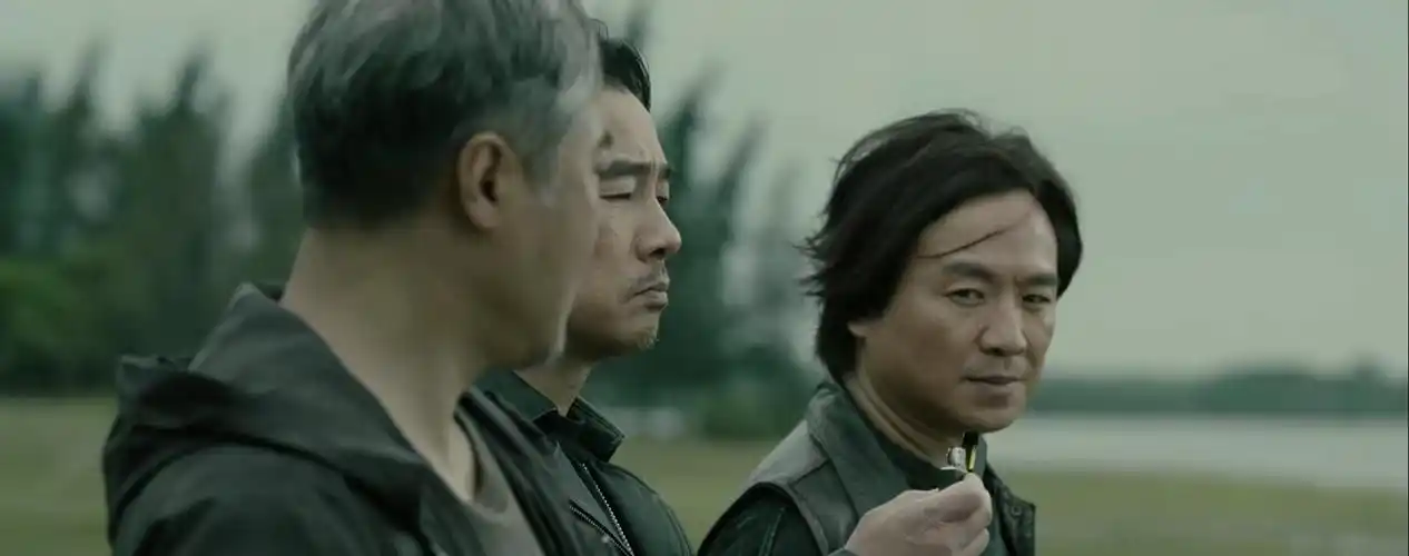 陈小春新片《再战江湖》,荒唐的可笑